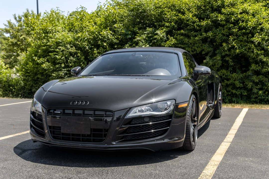 2011 Audi 42 R8 - Image 2 of 31
