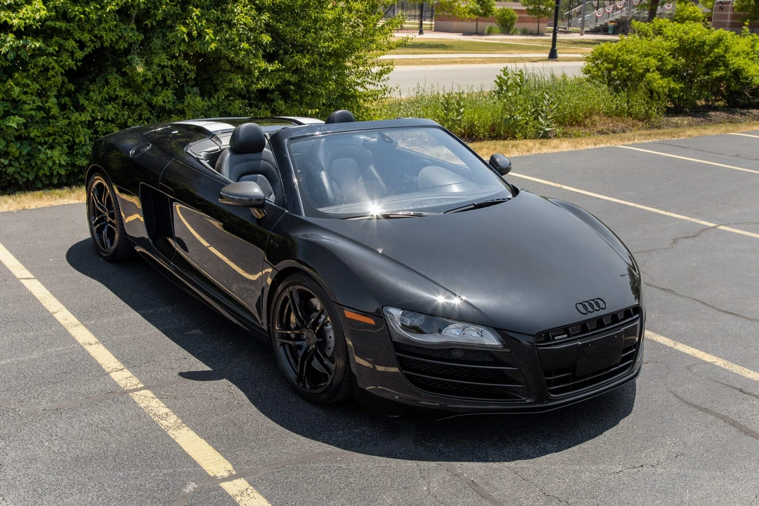 2011 Audi 42 R8 - Image 12 of 31