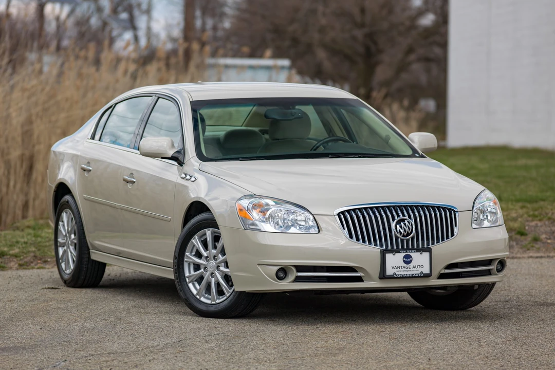 2011 Buick Lucerne - Image 26 of 31