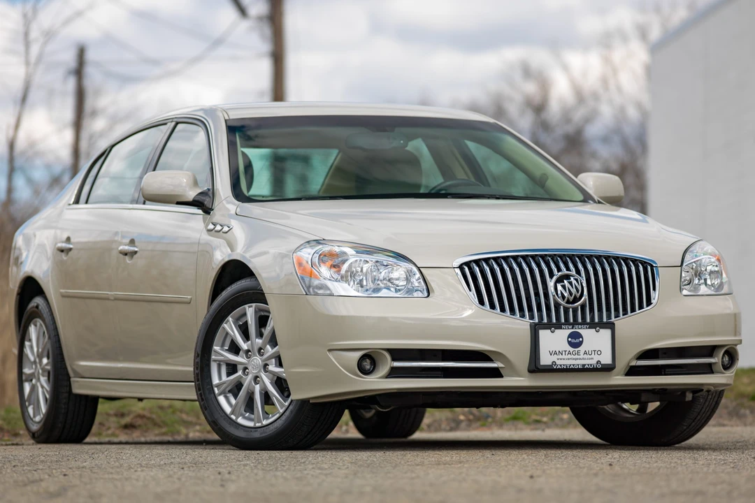 2011 Buick Lucerne - Image 29 of 31