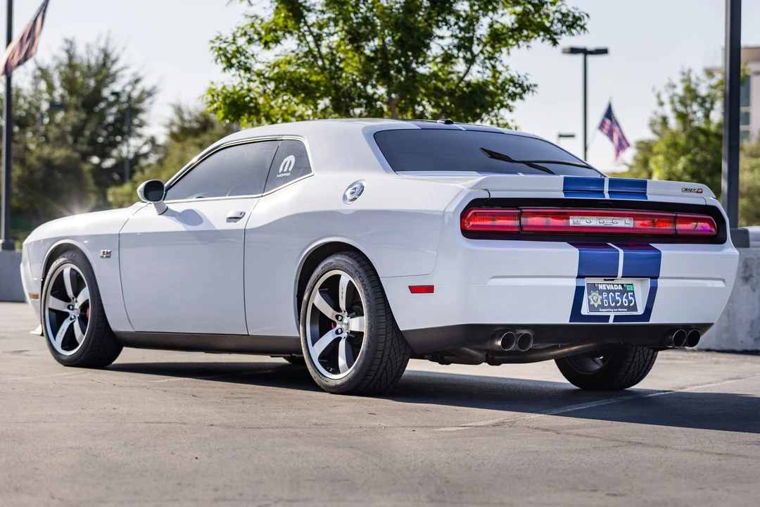 2011 Dodge Challenger SRT8 & 392 3rd Gen - Image 9 of 31