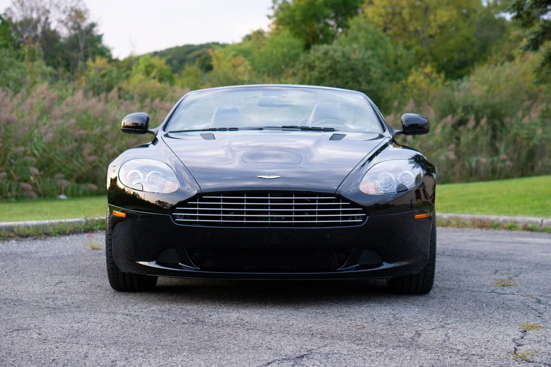 2012 Aston Martin DB9 - Image 5 of 31