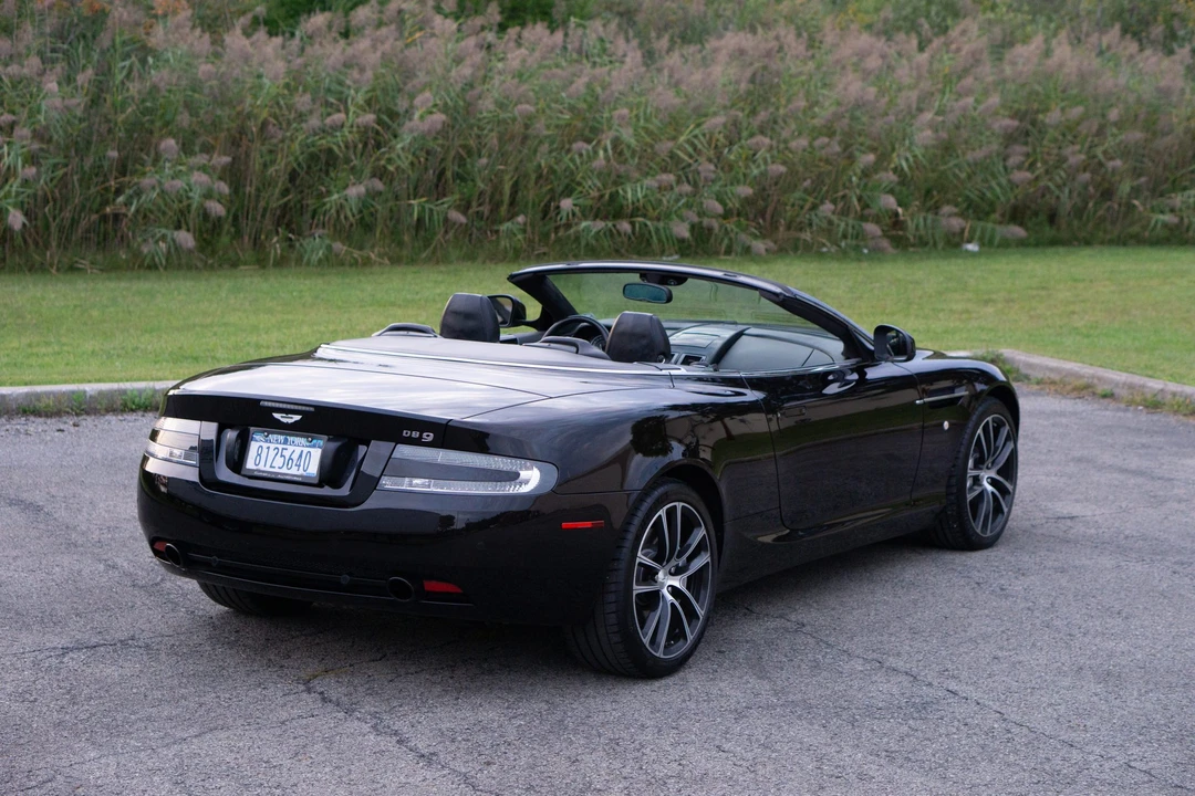 2012 Aston Martin DB9 - Image 12 of 31
