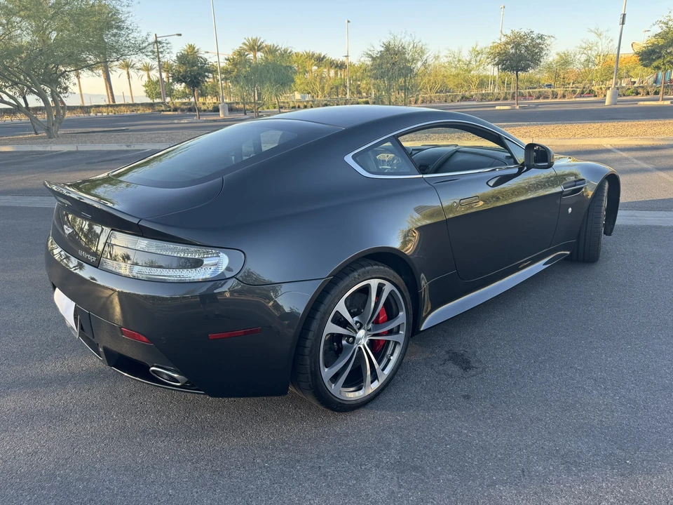 2012 Aston Martin V12 Vantage (2010-2018) - Image 14 of 31