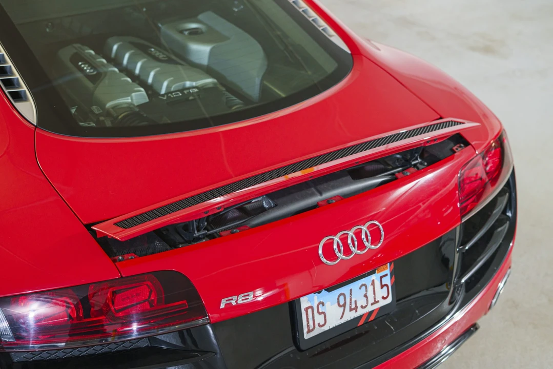 2012 Audi 42 R8 - Image 27 of 31