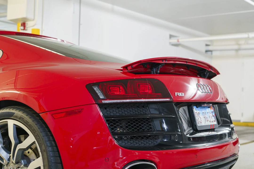 2012 Audi 42 R8 - Image 28 of 31