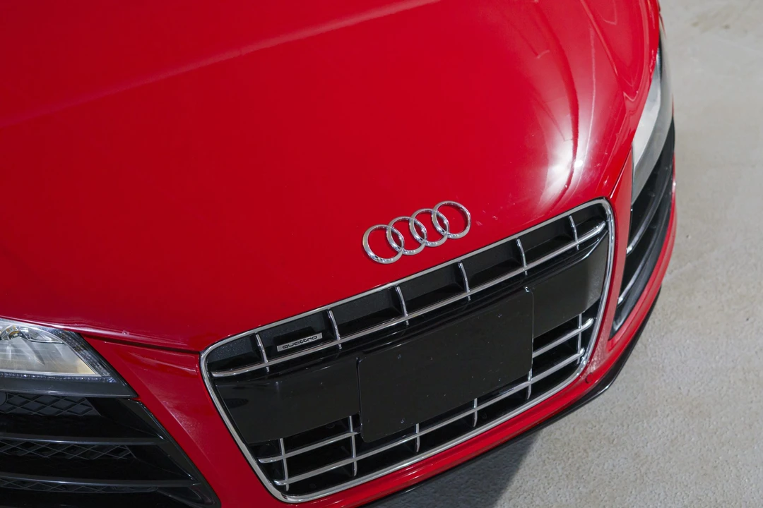2012 Audi 42 R8 - Image 18 of 31