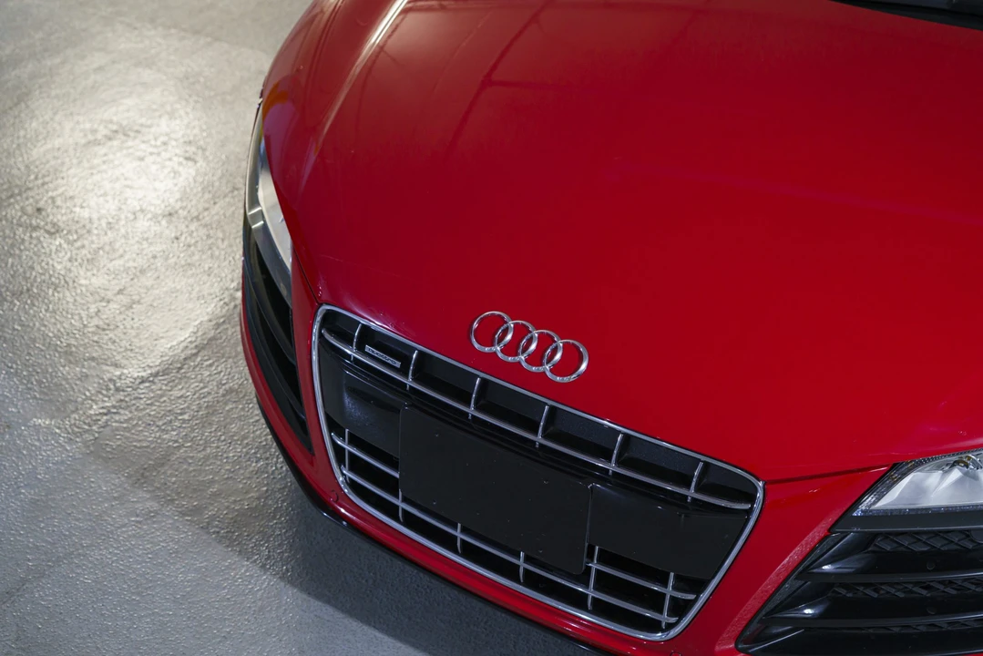 2012 Audi 42 R8 - Image 20 of 31