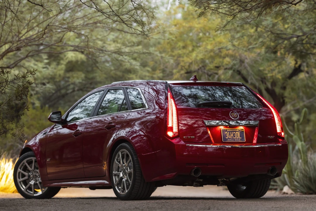 2012 Cadillac CTS-V 2nd Gen - Image 11 of 31