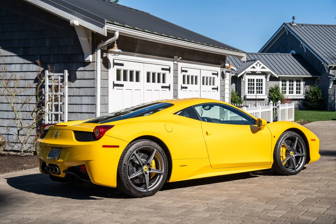 2012 Ferrari 458 Italia - Image 6 of 31