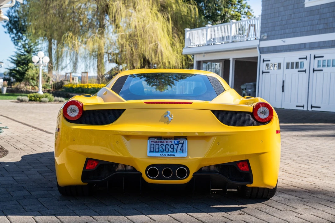 2012 Ferrari 458 Italia - Image 5 of 31