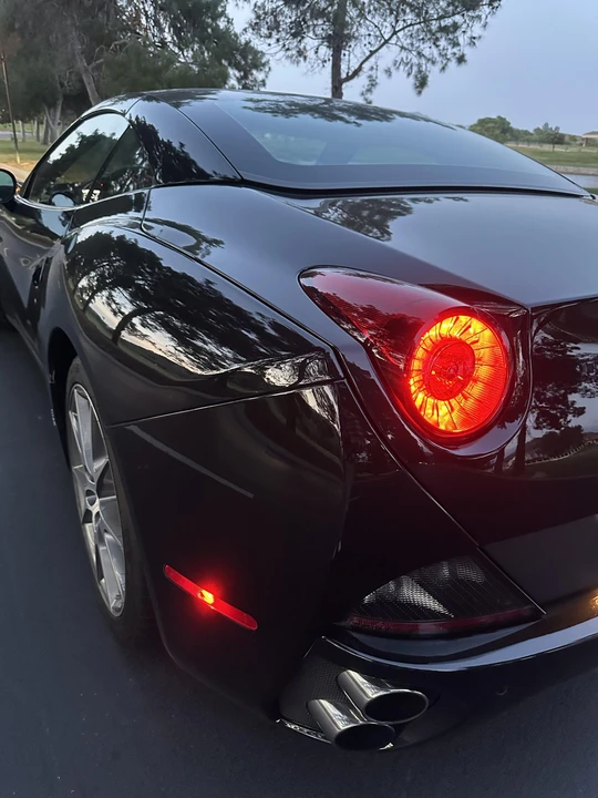 2012 Ferrari California - Image 28 of 31
