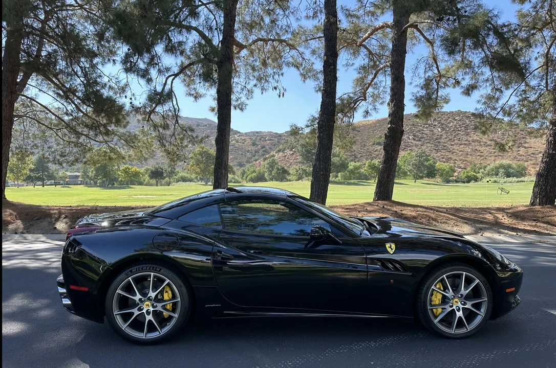 2012 Ferrari California - Image 23 of 31