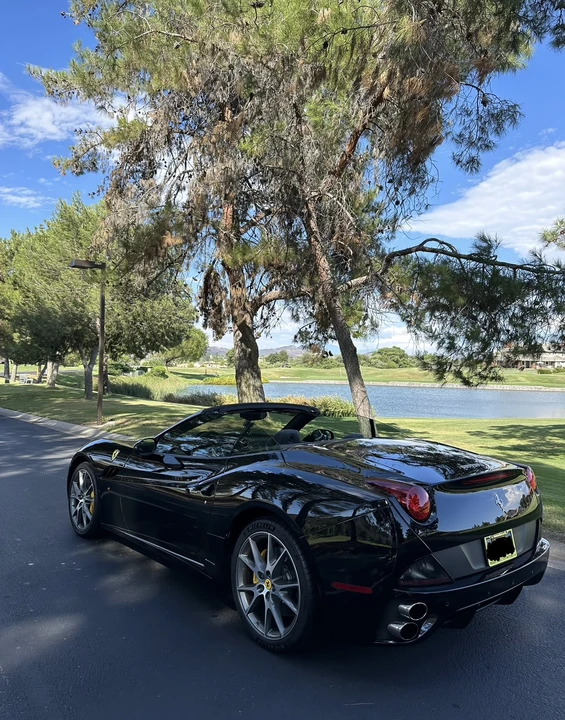 2012 Ferrari California - Image 3 of 31