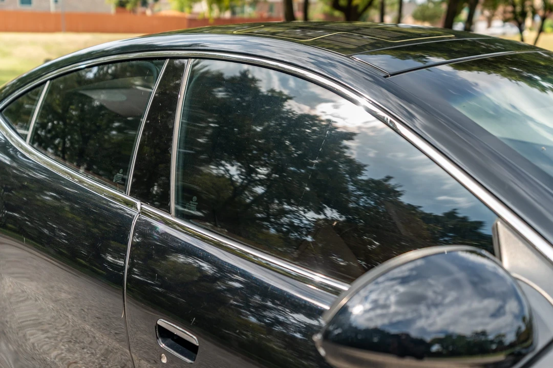 2012 Fisker Karma - Image 19 of 31