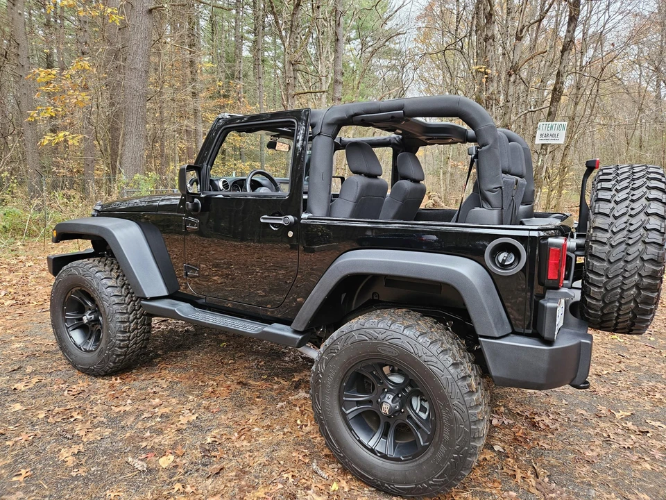 2012 Jeep JK Wrangler - Image 19 of 31