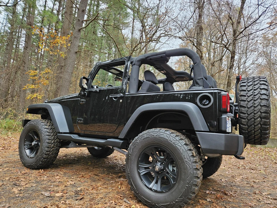 2012 Jeep JK Wrangler - Image 18 of 31