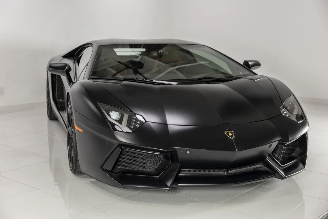 2012 Lamborghini Aventador LP700-4 - Image 14 of 31