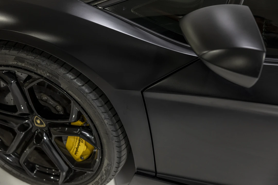 2012 Lamborghini Aventador LP700-4 - Image 25 of 31