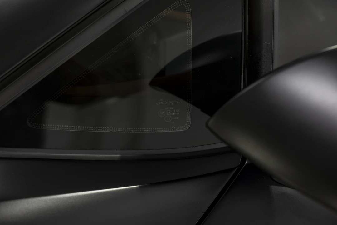 2012 Lamborghini Aventador LP700-4 - Image 23 of 31