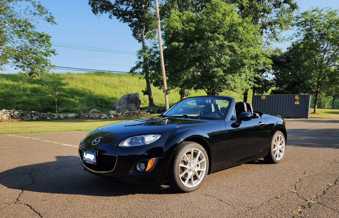 2012 Mazda NC MX-5 Miata - Image 4 of 31