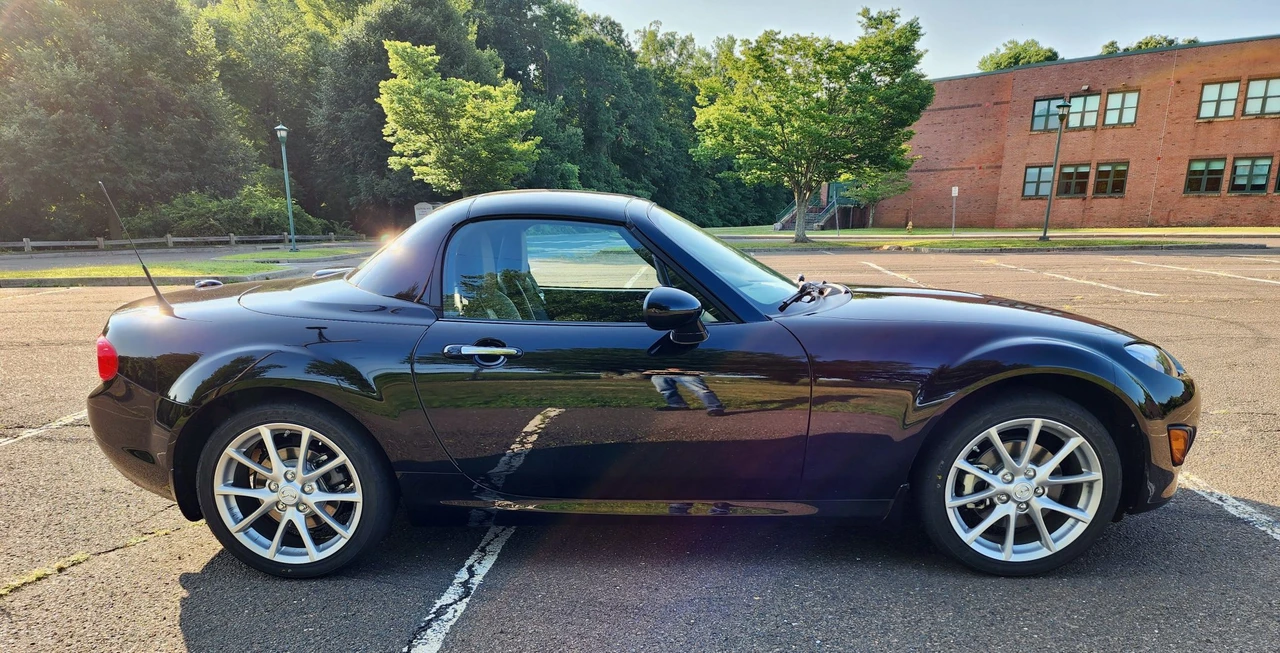 2012 Mazda NC MX-5 Miata - Image 27 of 31