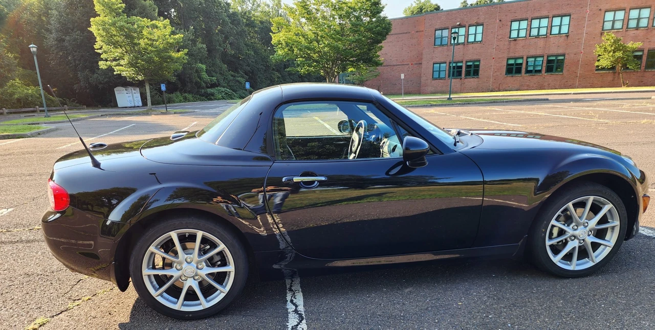 2012 Mazda NC MX-5 Miata - Image 28 of 31