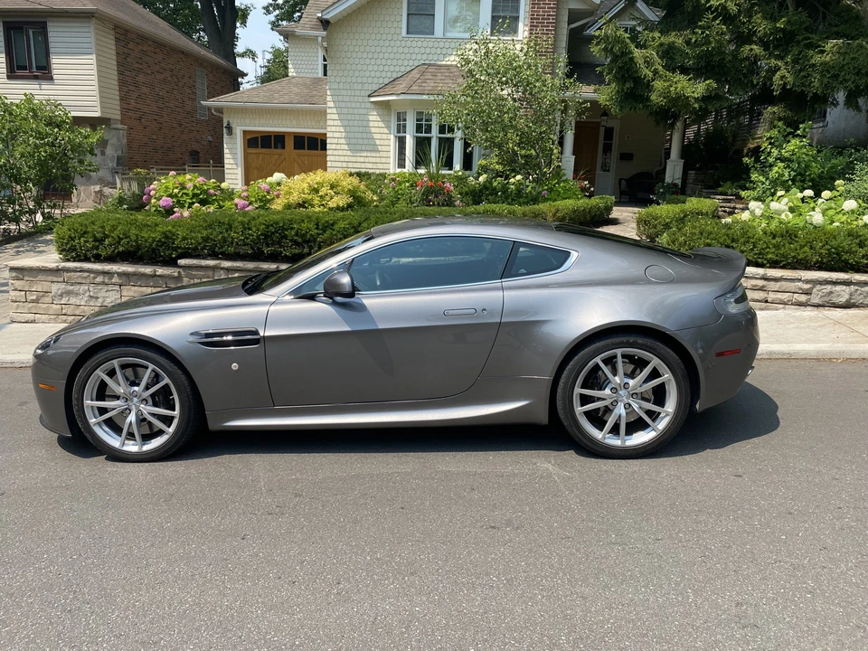 2013 Aston Martin V8 Vantage (2006-2017) - Image 3 of 31