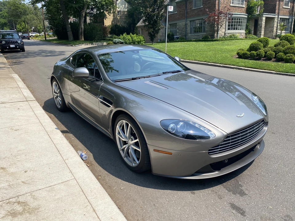 2013 Aston Martin V8 Vantage (2006-2017) - Image 8 of 31