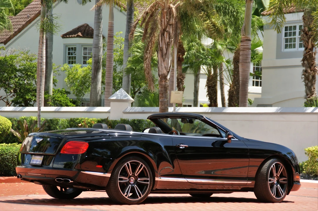 2013 Bentley Continental GTC - Image 2 of 31