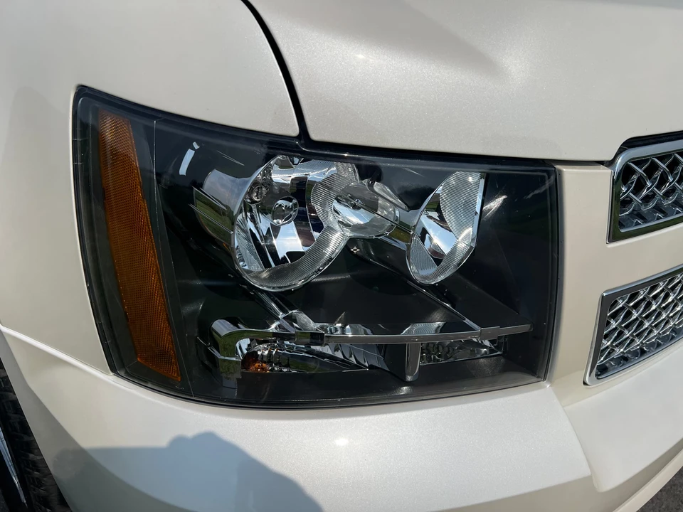 2013 Chevrolet Avalanche - Image 22 of 31