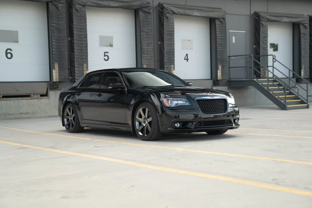 2013 Chrysler 300 (2005-2023) - Image 13 of 31