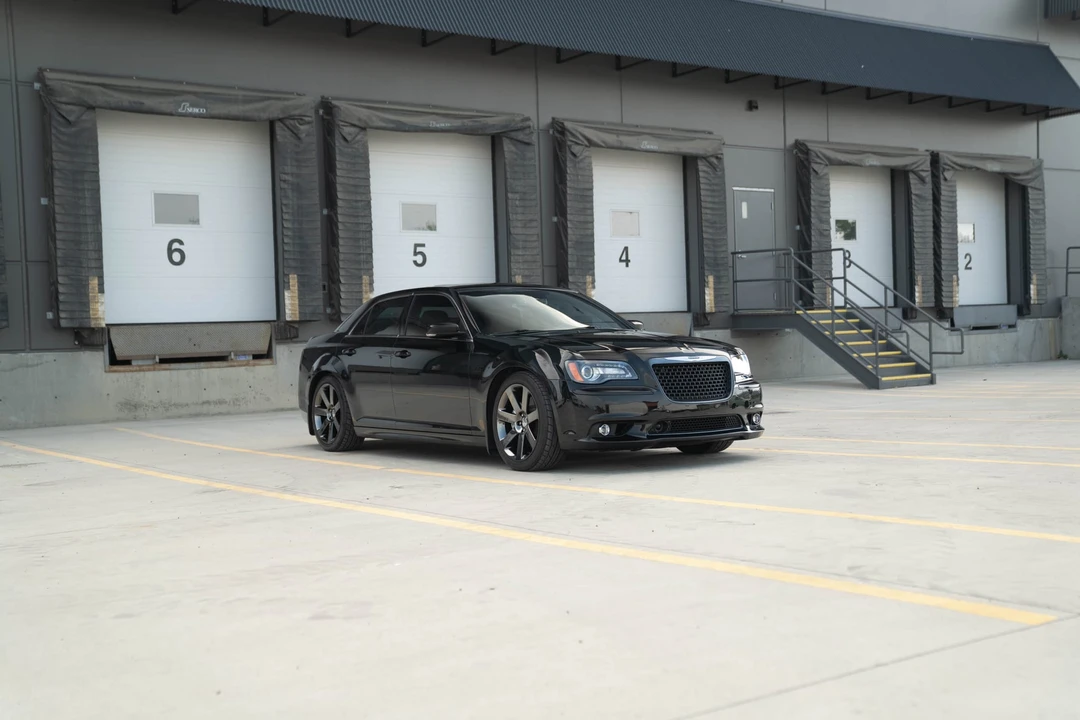 2013 Chrysler 300 (2005-2023) - Image 14 of 31