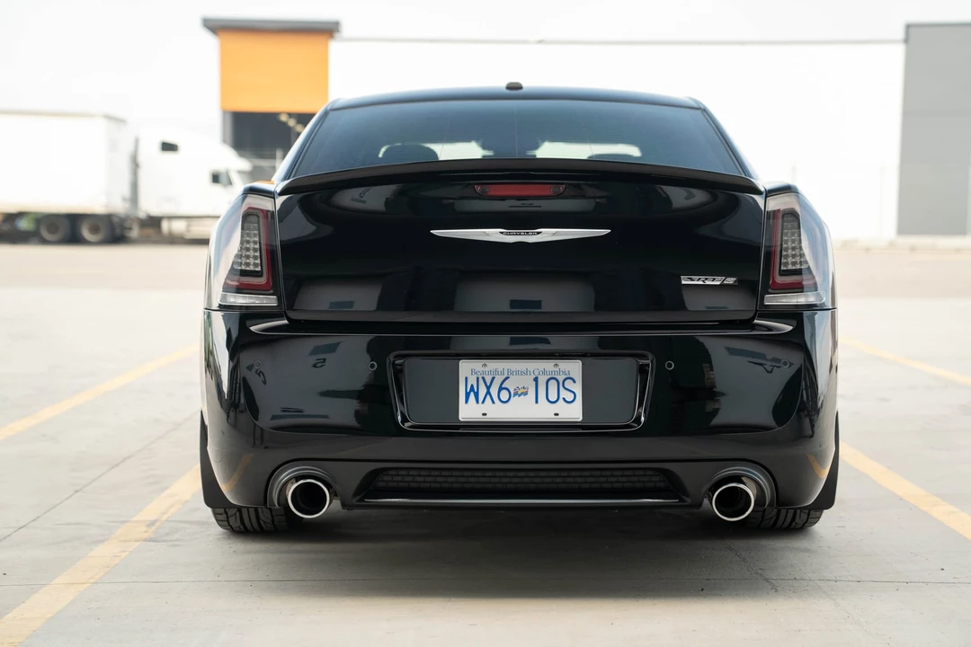 2013 Chrysler 300 (2005-2023) - Image 10 of 31