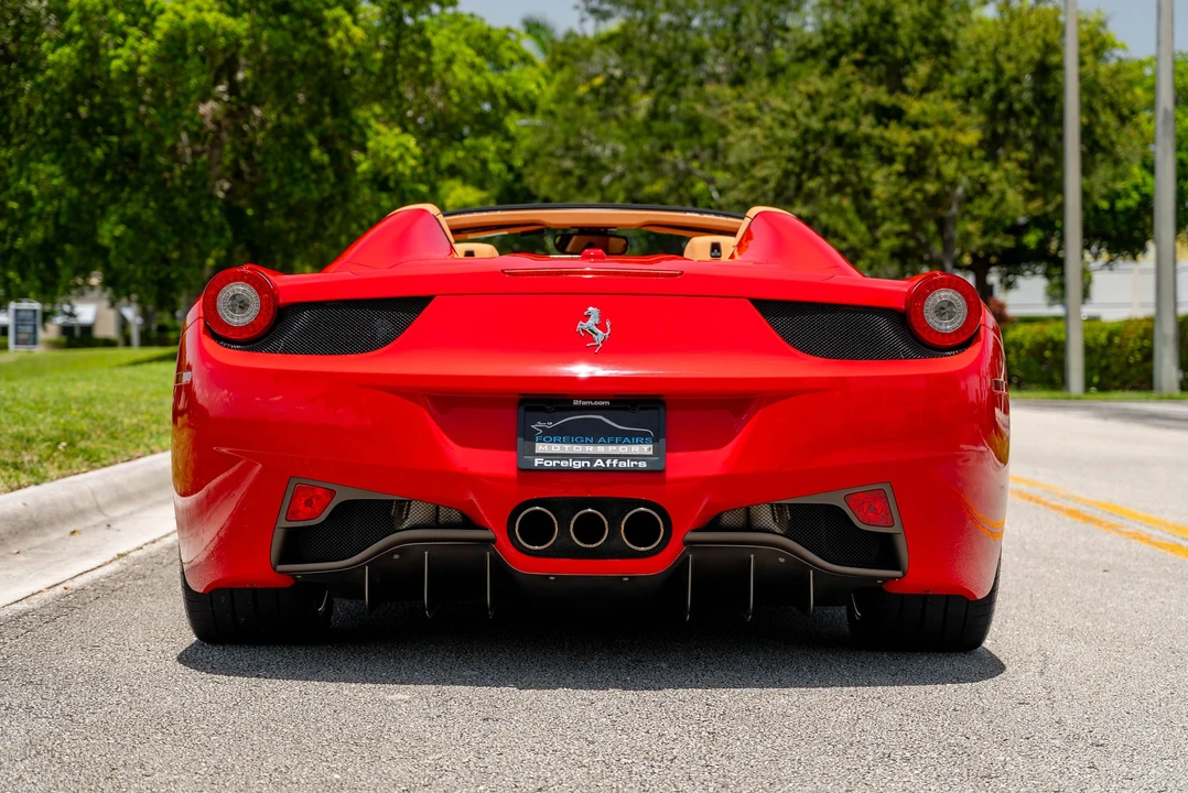 2013 Ferrari 458 Spider - Image 12 of 31