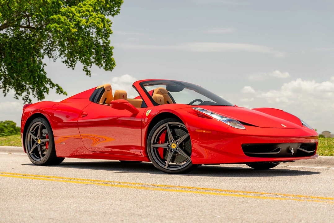 2013 Ferrari 458 Spider - Image 7 of 31