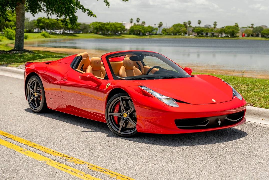 2013 Ferrari 458 Spider - Image 6 of 31
