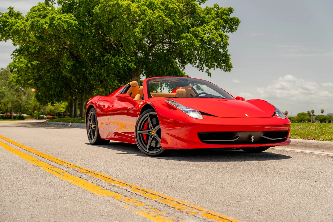 2013 Ferrari 458 Spider - Image 4 of 31