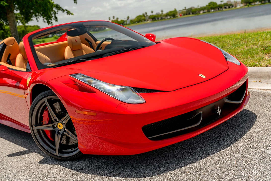 2013 Ferrari 458 Spider - Image 19 of 31