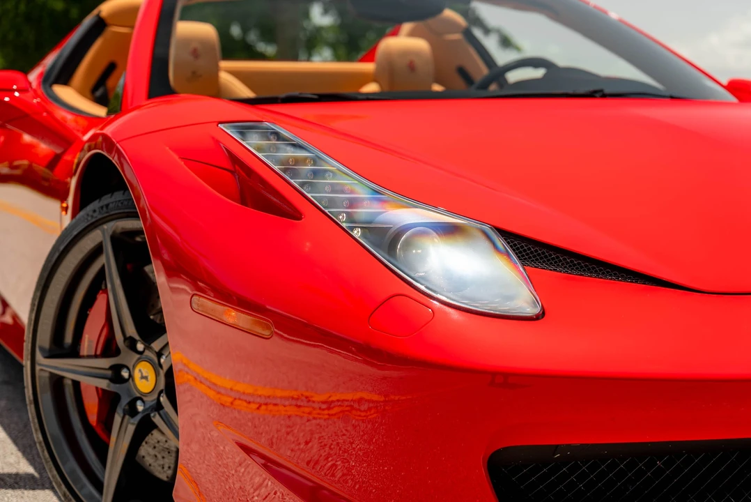 2013 Ferrari 458 Spider - Image 20 of 31