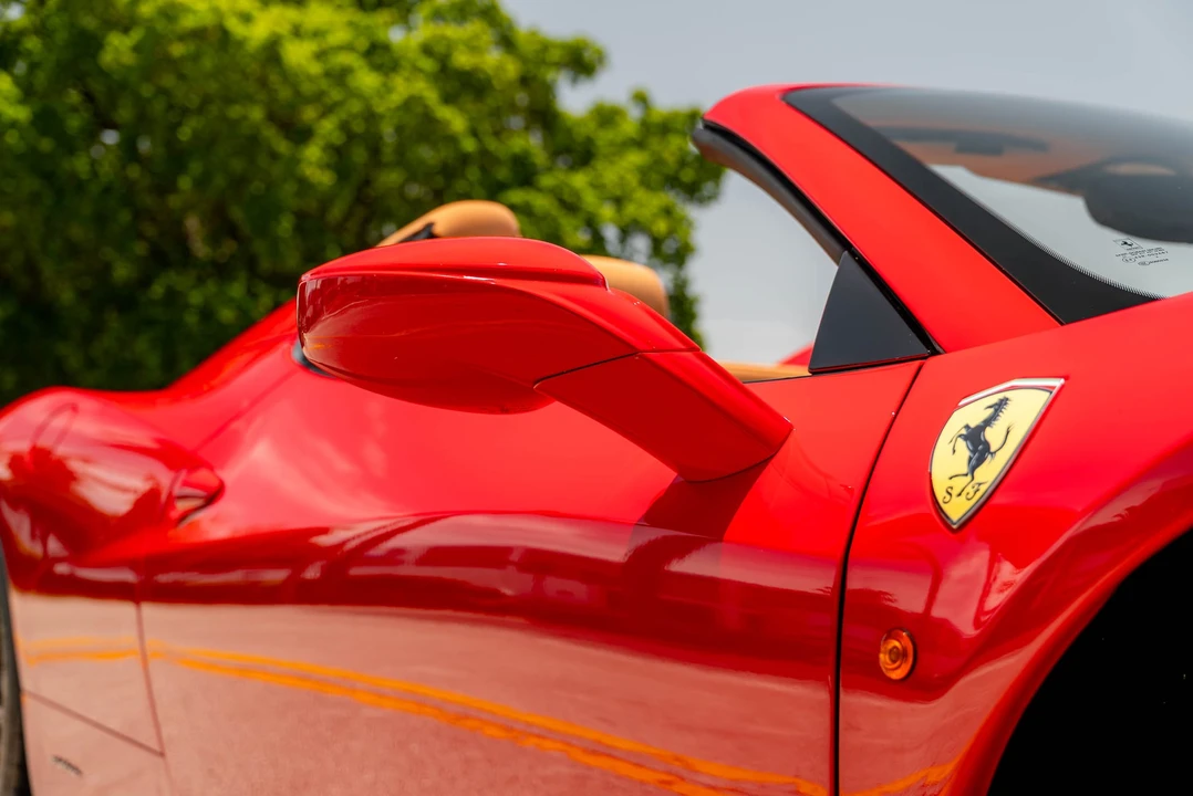 2013 Ferrari 458 Spider - Image 28 of 31