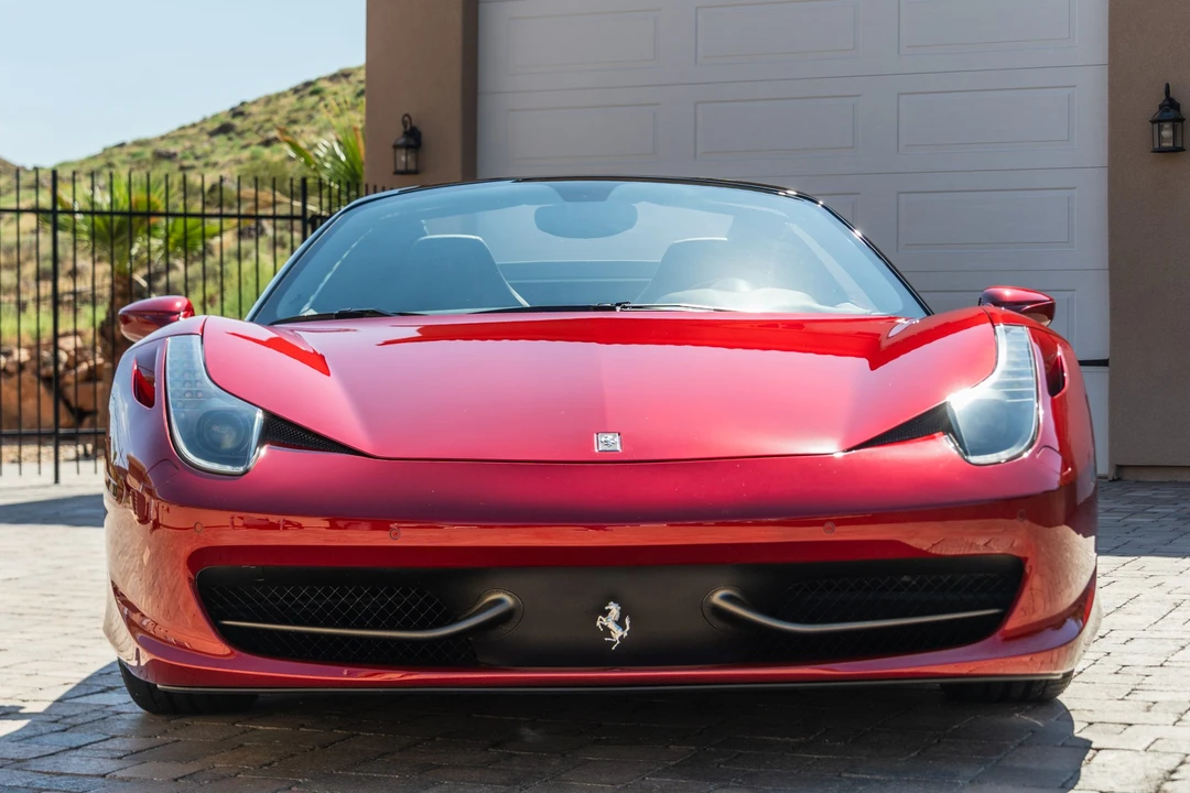 2013 Ferrari 458 Spider - Image 25 of 31