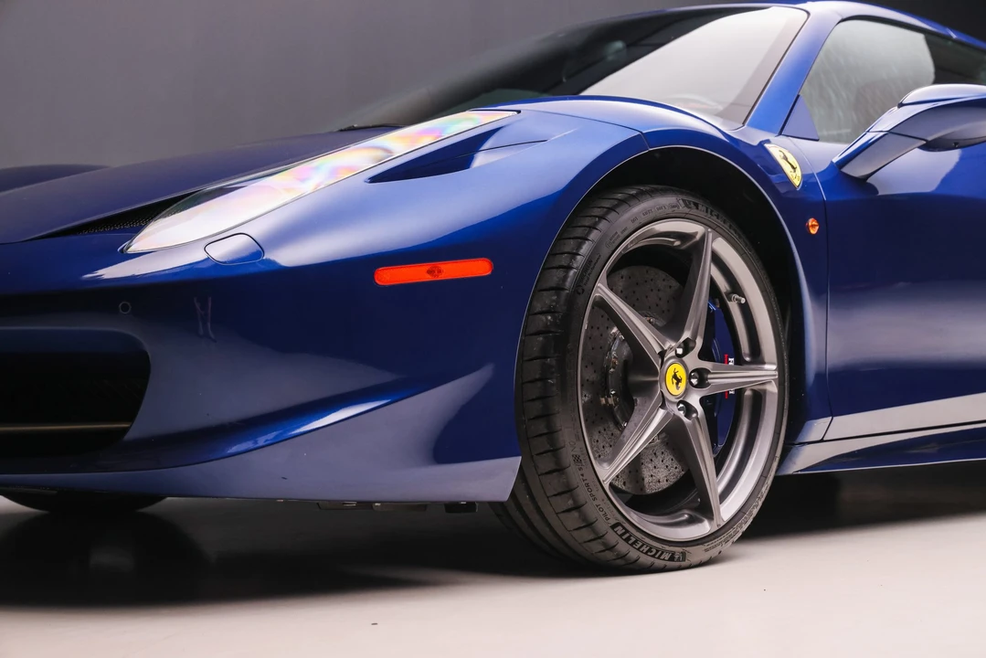 2013 Ferrari 458 Spider - Image 24 of 31