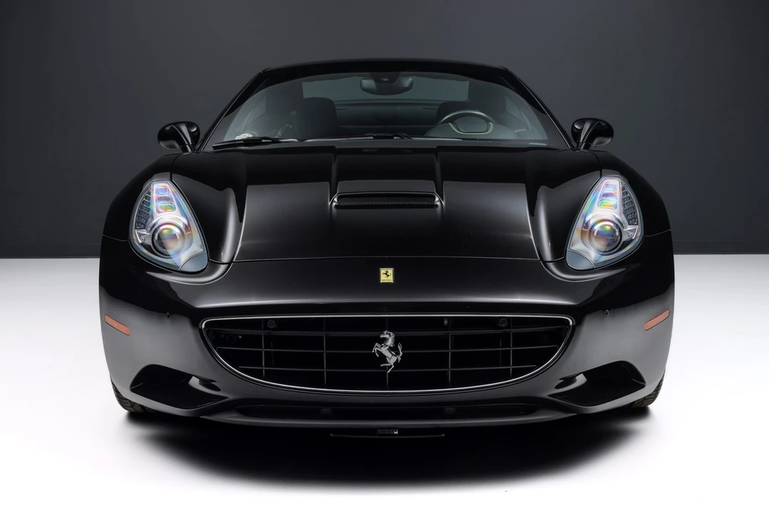2013 Ferrari California - Image 15 of 31