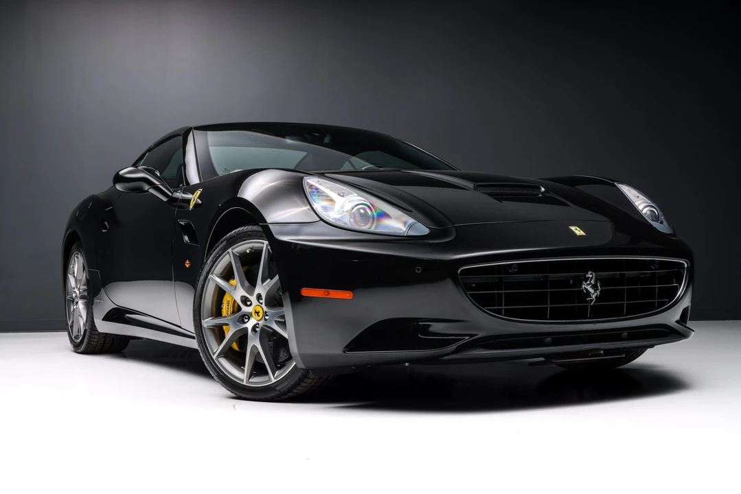 2013 Ferrari California - Image 14 of 31
