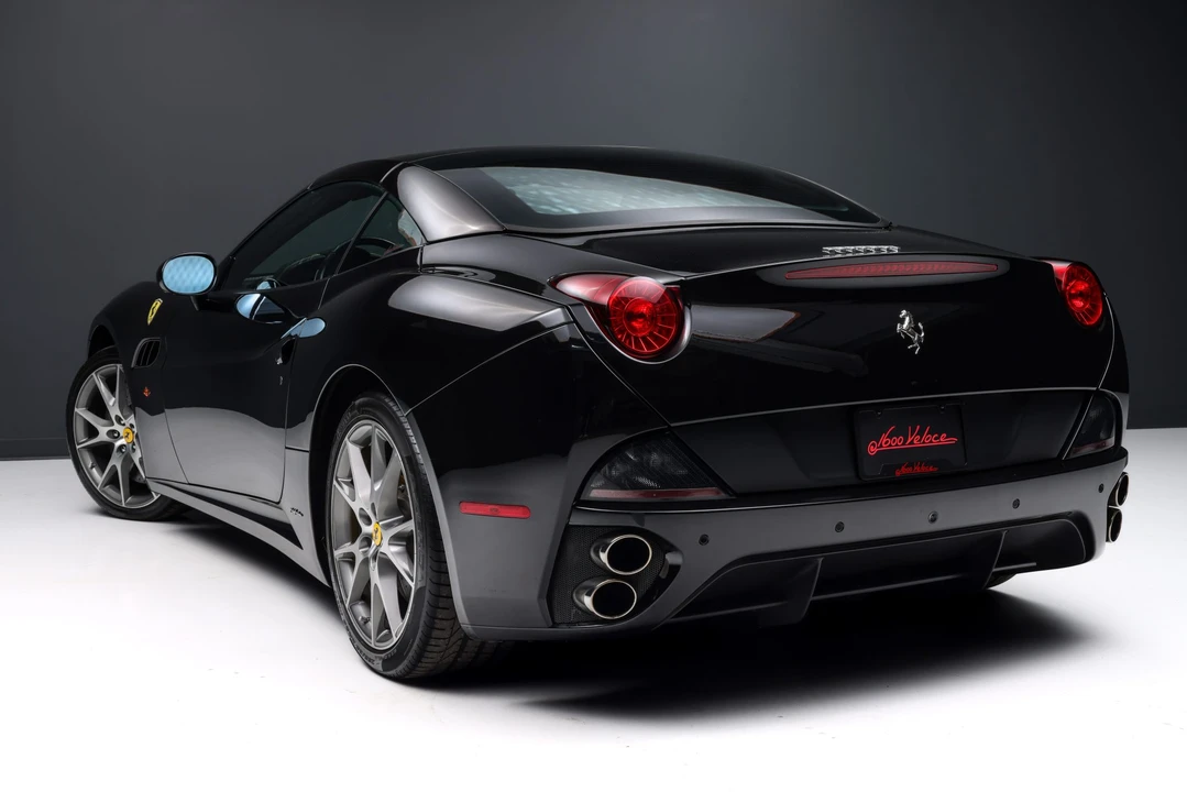 2013 Ferrari California - Image 6 of 31