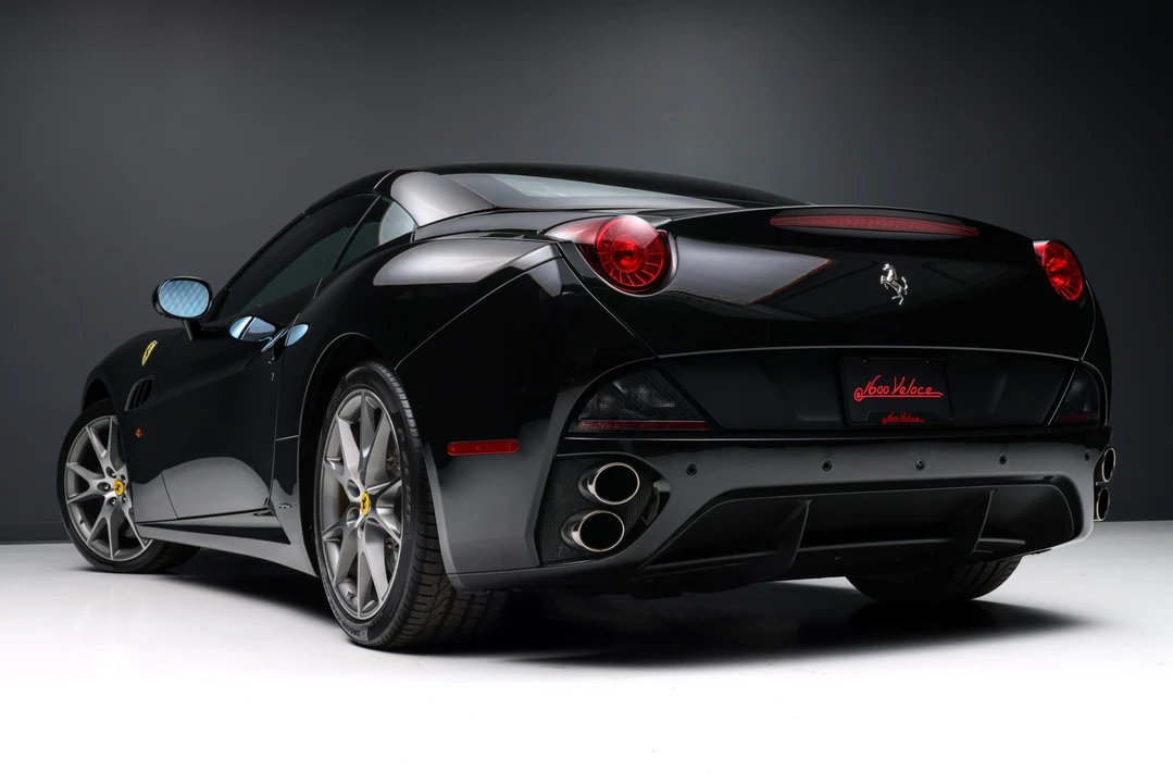 2013 Ferrari California - Image 7 of 31