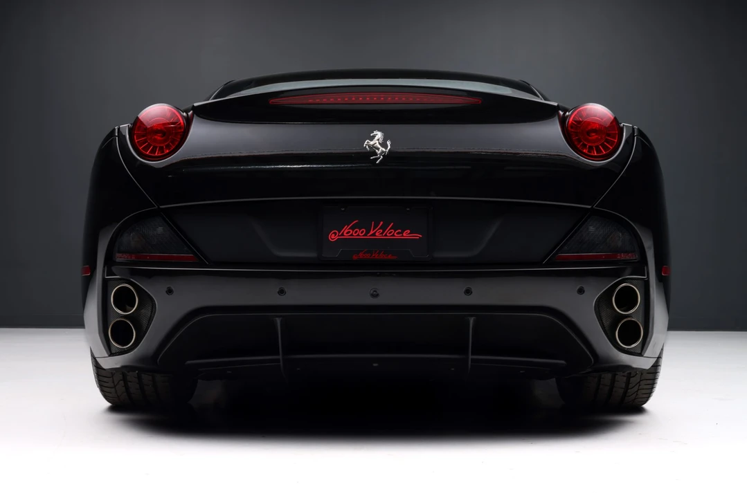2013 Ferrari California - Image 8 of 31
