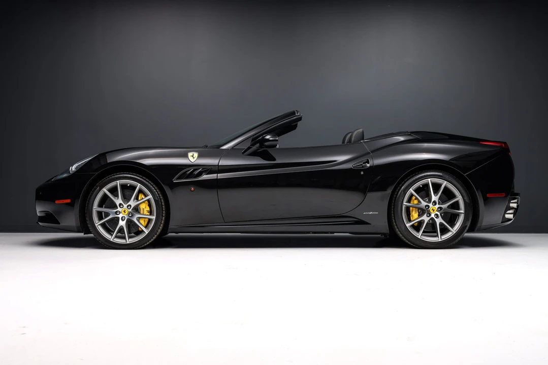 2013 Ferrari California - Image 20 of 31