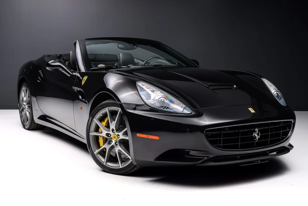 2013 Ferrari California - Image 30 of 31